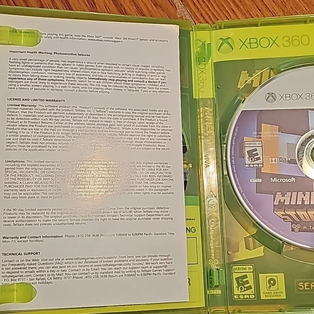 XBOX 360 MINECRAFT STORY MODE SEASON PASS DISC -USED NO BOOK